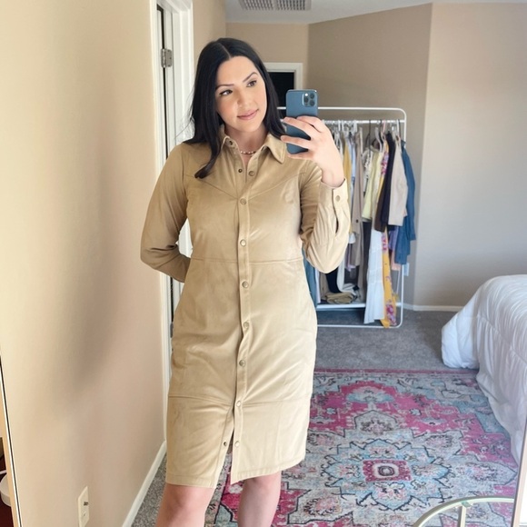 Denim & Co - Canyon Retreat Tan Suede Long Sleeve Dress - Picture 4 of 13